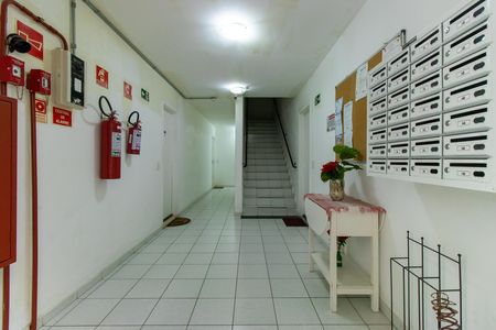 Apartamento para alugar com 50m², 2 quartos e 1 vagaHall social