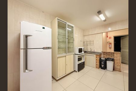 Apartamento para alugar com 69m², 2 quartos e 1 vagaÁrea comum - Salão de festas
