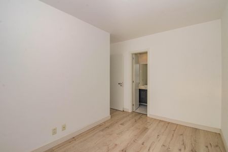 Suíte de apartamento para alugar com 2 quartos, 56m² em Jardim Sabará, Porto Alegre