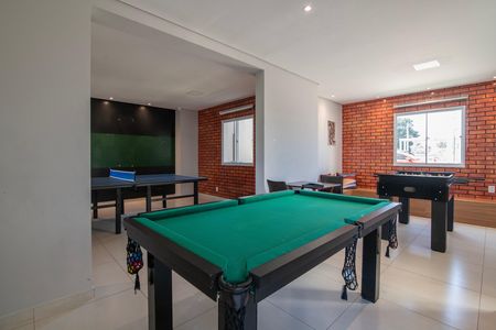 Apartamento para alugar com 56m², 2 quartos e 1 vagaÁrea Comum - Salão de Jogos