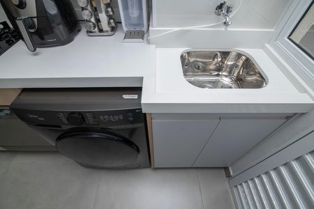 Apartamento para alugar com 56m², 2 quartos e 1 vagaÁrea de Serviço