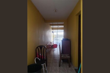 Casa à venda com 3 quartos, 180m² em Pedreira, São Paulo