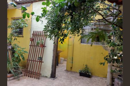 Casa à venda com 120m², 4 quartos e 4 vagas