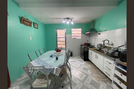 Casa à venda com 280m², 6 quartos e 3 vagasCozinha