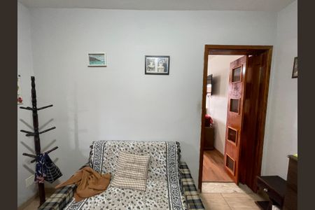 Casa à venda com 280m², 6 quartos e 3 vagasHall Quartos