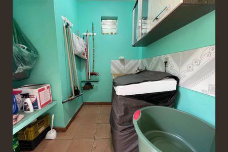 Casa à venda com 280m², 6 quartos e 3 vagasÁrea de Serviço