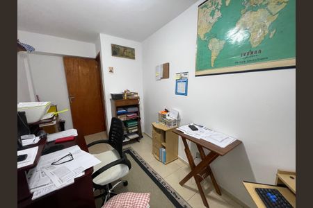 Casa à venda com 280m², 6 quartos e 3 vagasQuarto 4