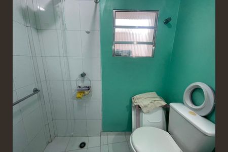 Casa à venda com 280m², 6 quartos e 3 vagasBanheiro 2