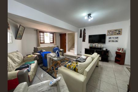 Casa à venda com 280m², 6 quartos e 3 vagasSala