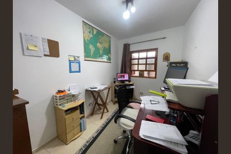 Casa à venda com 280m², 6 quartos e 3 vagasQuarto 4