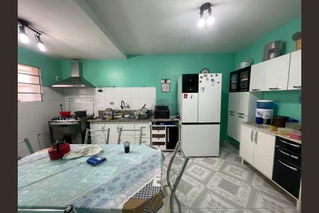 Casa à venda com 280m², 6 quartos e 3 vagasCozinha
