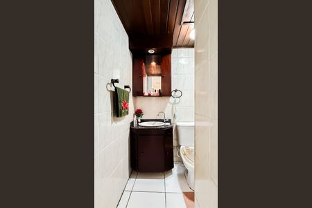 Apartamento à venda com 48m², 2 quartos e 1 vaga Apartamento à venda com 48m², 2 quartos e 1 vagaBanheiro