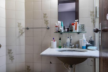 Banheiro da Suíte de apartamento à venda com 3 quartos, 265m² em Grajaú, Belo Horizonte