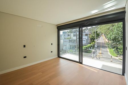 Casa de condomínio à venda com 680m², 4 quartos e 6 vagasQuarto Suíte