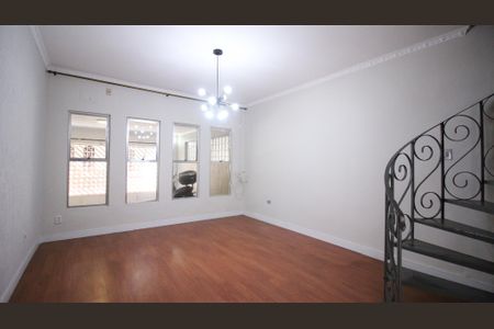 Casa à venda com 3 quartos, 236m² em Chácara Belenzinho, São Paulo