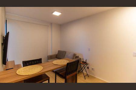 Sala/Cozinha de kitnet/studio à venda com 1 quarto, 40m² em Ingá, Niterói