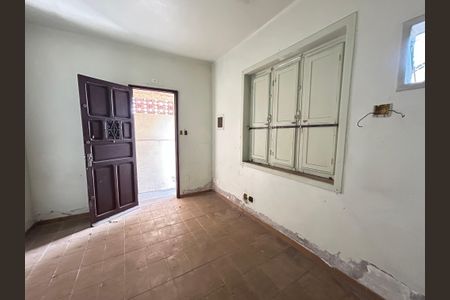 Sala de casa para alugar com 2 quartos, 180m² em Encantado, Rio de Janeiro