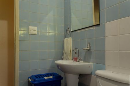 Apartamento à venda com 107m², 3 quartos e 1 vaga Apartamento à venda com 107m², 3 quartos e 1 vagaBanheiro