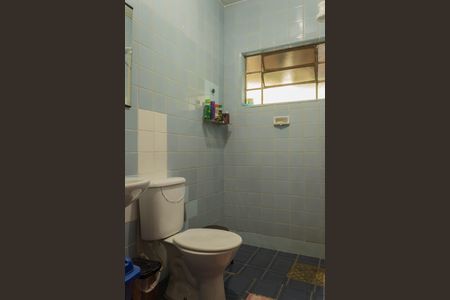 Apartamento à venda com 107m², 3 quartos e 1 vaga Apartamento à venda com 107m², 3 quartos e 1 vagaBanheiro