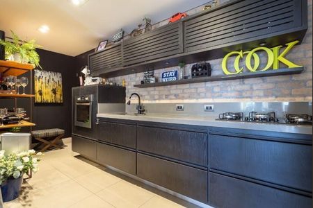 Apartamento à venda com 2 quartos, 163m² em Moema, São Paulo