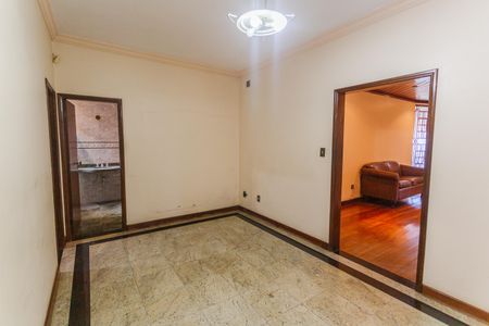 Casa à venda com 360m², 5 quartos e 5 vagasCopa