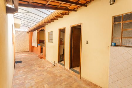 Casa à venda com 360m², 5 quartos e 5 vagasÁrea de Serviço