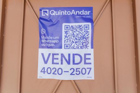 Casa à venda com 360m², 5 quartos e 5 vagasPlaquinha Instalada