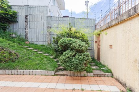 Casa à venda com 360m², 5 quartos e 5 vagasEntrada