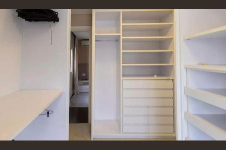 Apartamento à venda com 2 quartos, 161m² em Vila Nova Conceição, São Paulo