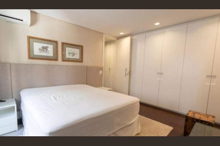 Apartamento à venda com 2 quartos, 161m² em Vila Nova Conceição, São Paulo