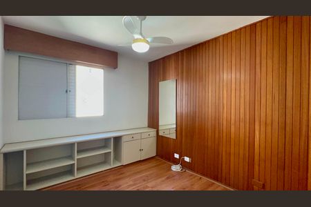 Apartamento à venda com 71m², 3 quartos e 1 vagaQuarto 2