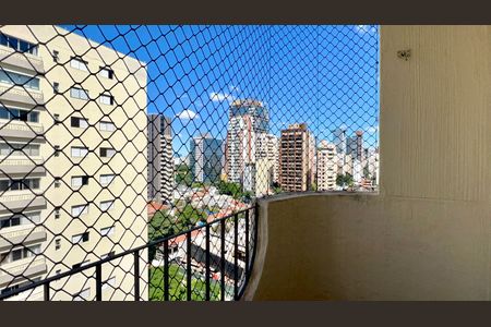 Apartamento à venda com 71m², 3 quartos e 1 vagaVaranda