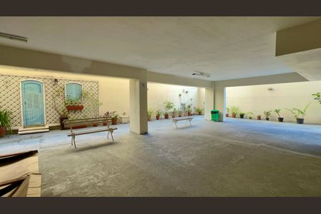 Apartamento à venda com 71m², 3 quartos e 1 vagaÁrea comum