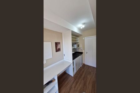 Studio à venda com 18m², 1 quarto e sem vagaÁrea de Serviço