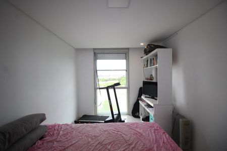 Quarto 1 de apartamento à venda com 1 quarto, 45m² em Humaitá, Porto Alegre