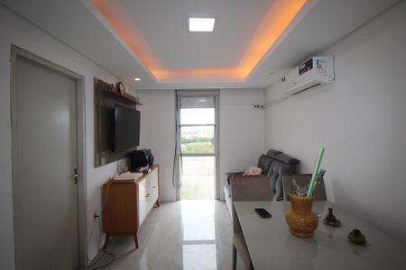 Sala de apartamento à venda com 1 quarto, 45m² em Humaitá, Porto Alegre