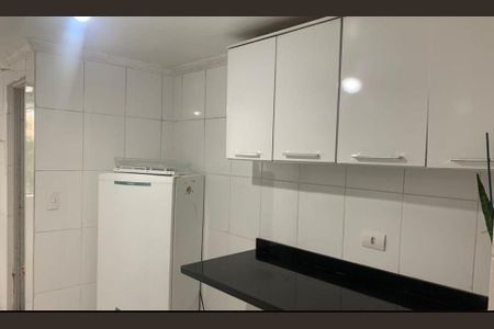 Apartamento à venda com 77m², 2 quartos e 1 vaga