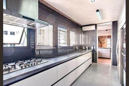 Apartamento à venda com 266m², 3 quartos e 3 vagas