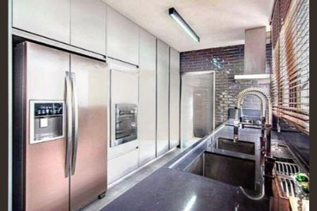 Apartamento à venda com 3 quartos, 266m² em Vila Nova Conceição, São Paulo