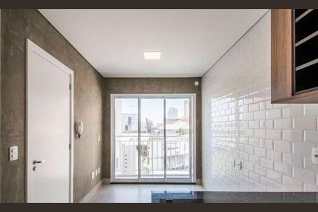 Casa à venda com 1 quarto, 30m² em Cambuci, São Paulo