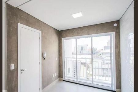 Casa à venda com 1 quarto, 30m² em Cambuci, São Paulo