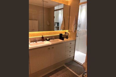 Apartamento à venda com 3 quartos, 238m² em Jardim Vila Mariana, São Paulo