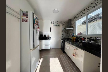 Casa à venda com 3 quartos, 180m² em Tamboré, Santana de Parnaíba