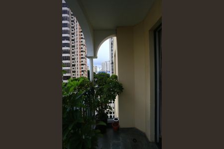 Apartamento à venda com 74m², 3 quartos e 2 vagas Apartamento à venda com 74m², 3 quartos e 2 vagasSala