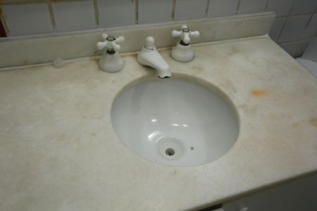 Apartamento à venda com 74m², 3 quartos e 2 vagas Apartamento à venda com 74m², 3 quartos e 2 vagasBanheiro