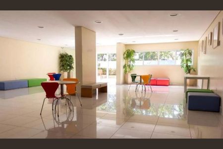 Apartamento à venda com 57m², 2 quartos e 1 vaga