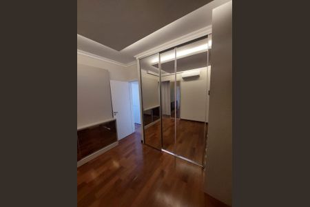 Apartamento à venda com 3 quartos, 116m² em Vila Mariana, São Paulo
