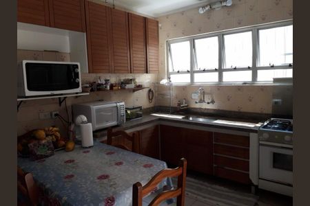 Casa à venda com 3 quartos, 150m² em Jardim Ester, São Paulo