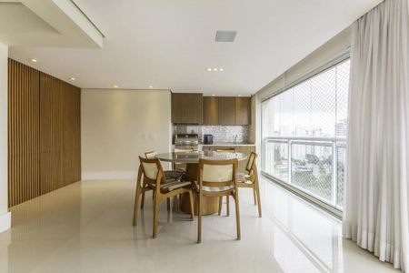 Apartamento à venda com 3 quartos, 157m² em Vila Nova Conceição, São Paulo