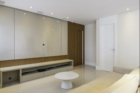 Apartamento à venda com 3 quartos, 157m² em Vila Nova Conceição, São Paulo